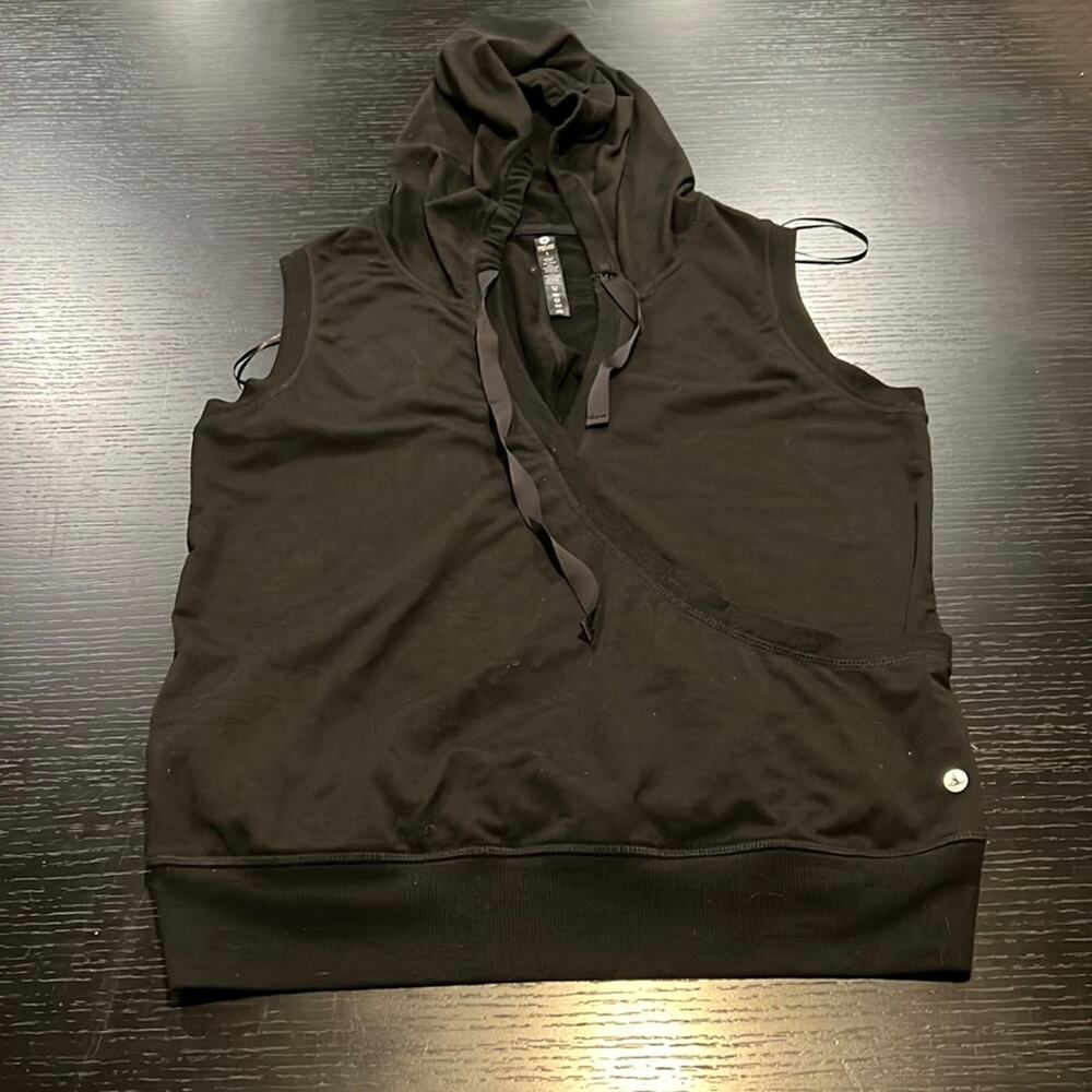 90 Degree by Reflex Sleeveless Work Out Hoodie Size Large